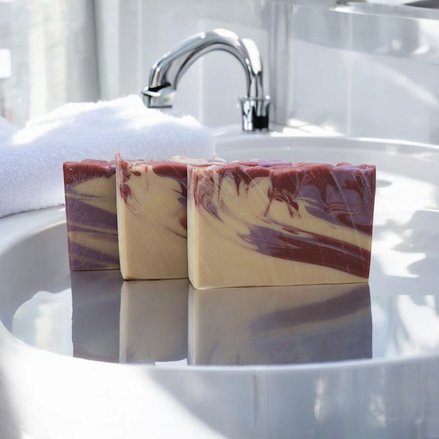 Elderberry Tea Soap – Autumn Day Scent with Sunflower & Hemp Oil | Handmade Natural Soap